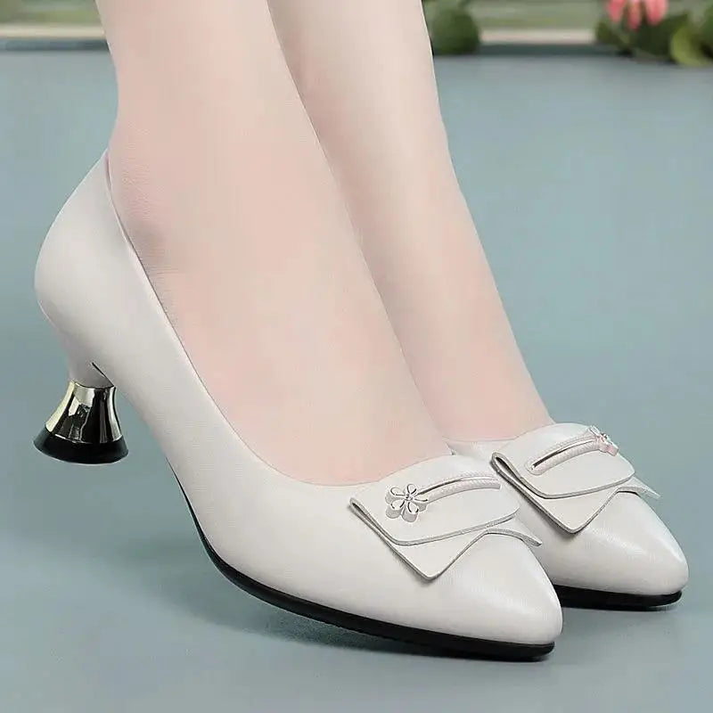 Clean Lightweight Shoes