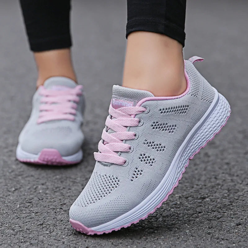Resort Daily Sneakers