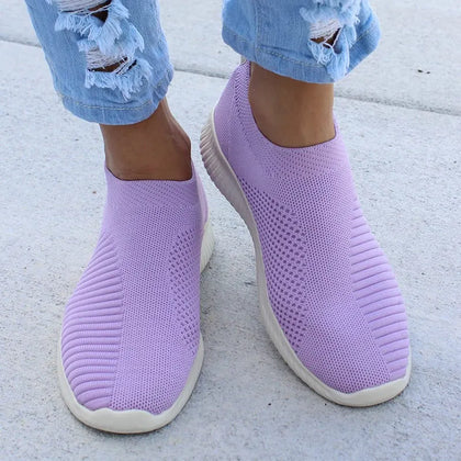 Walking Everyday Sneakers