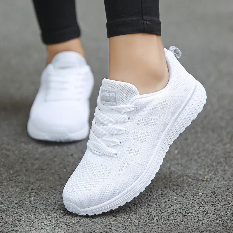 Resort Daily Sneakers