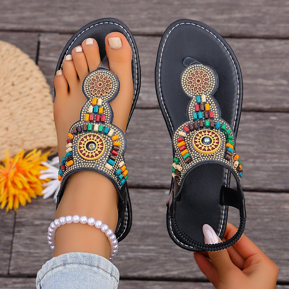 Clean Resort Sandals
