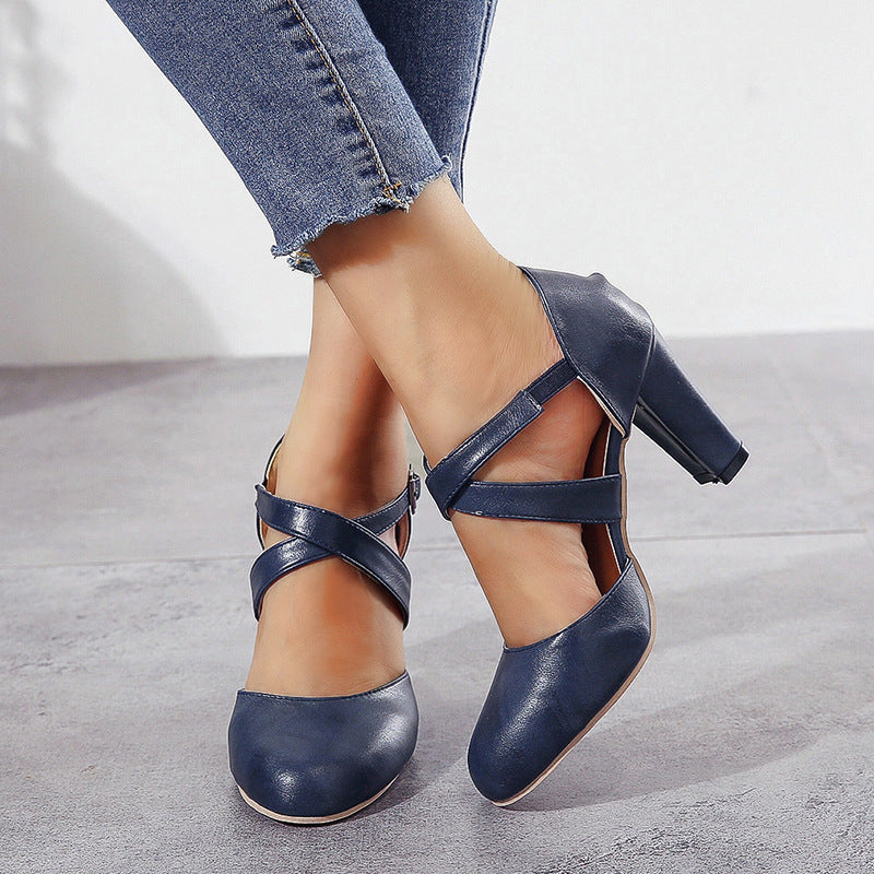 Clean Wedge Sandals
