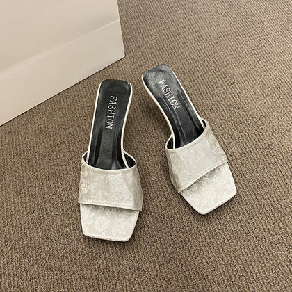 Vacation Lightweight Sandals