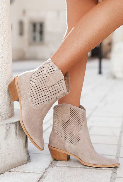 Comfortable Short Boots