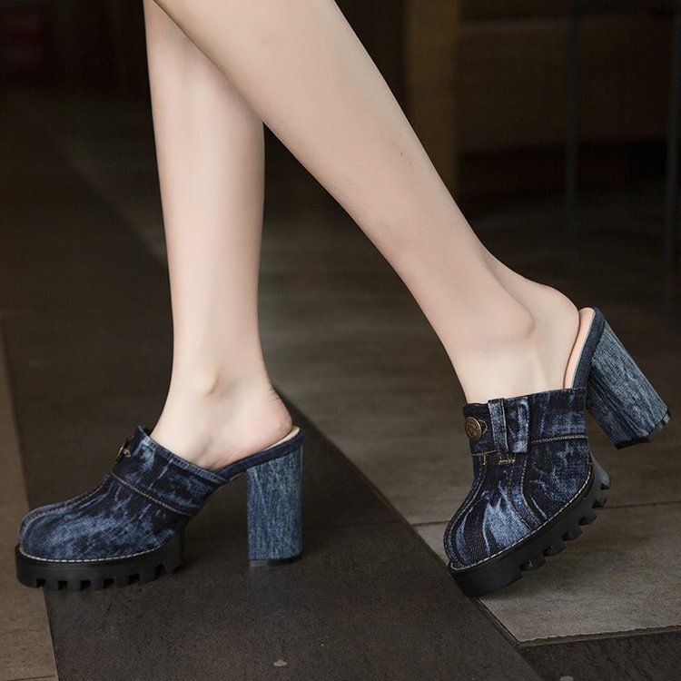Light Casual Sandals