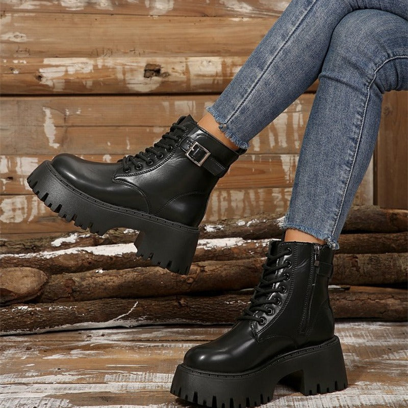 Breezy Minimal Boots