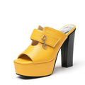 Weekend Resort Sandals