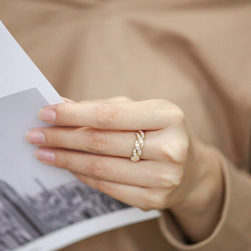 Modern Elegant Jewelry