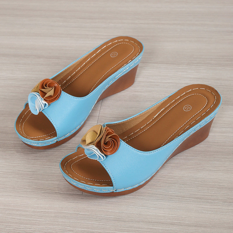 Natural Lace-Up Sandals