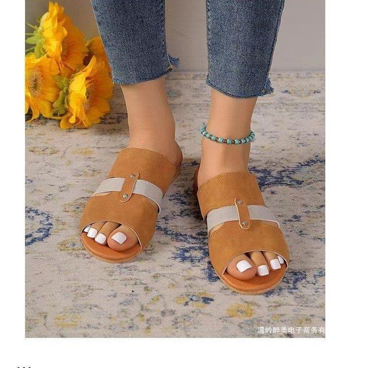 Sunny Lightweight Sandals