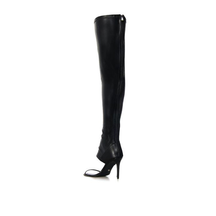 Relaxed Leather Boots