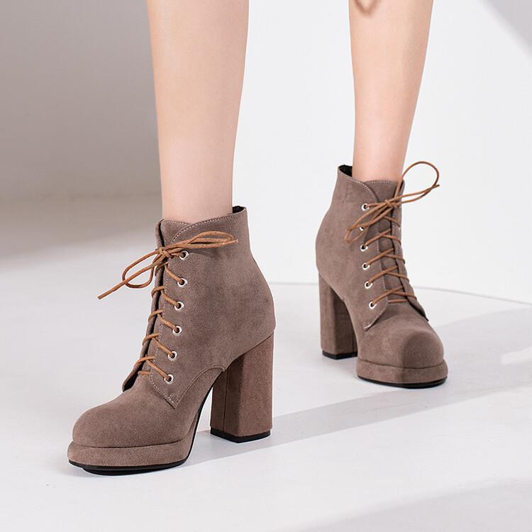 Comfortable Textured Boots