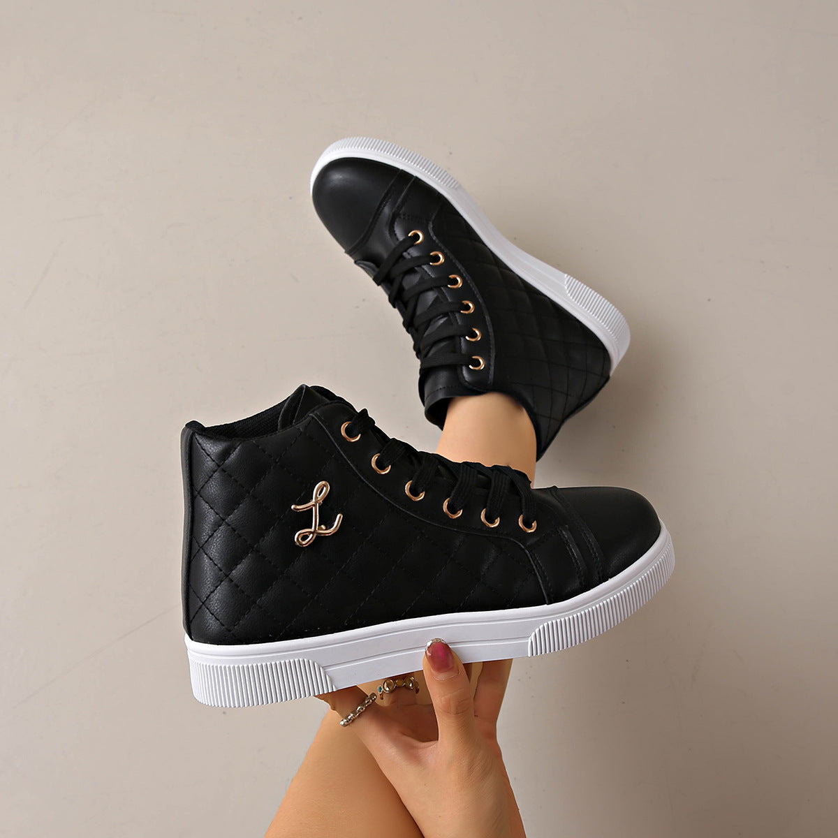 Coastal Easy Sneakers