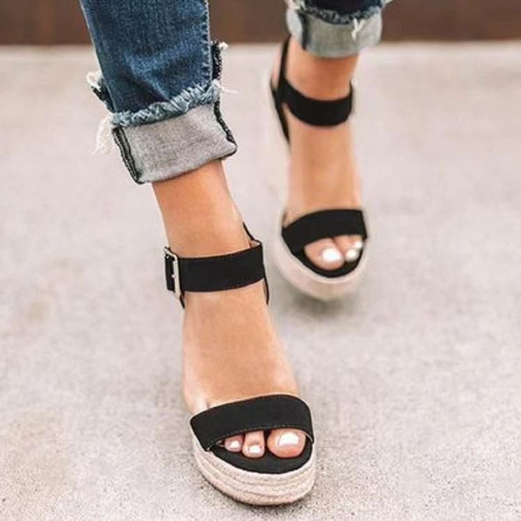 Airy Cushioned Sandals
