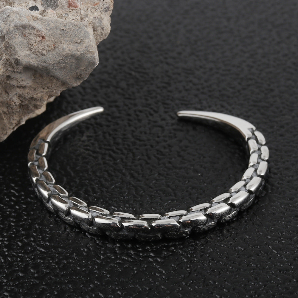 Everyday Woven Jewelry
