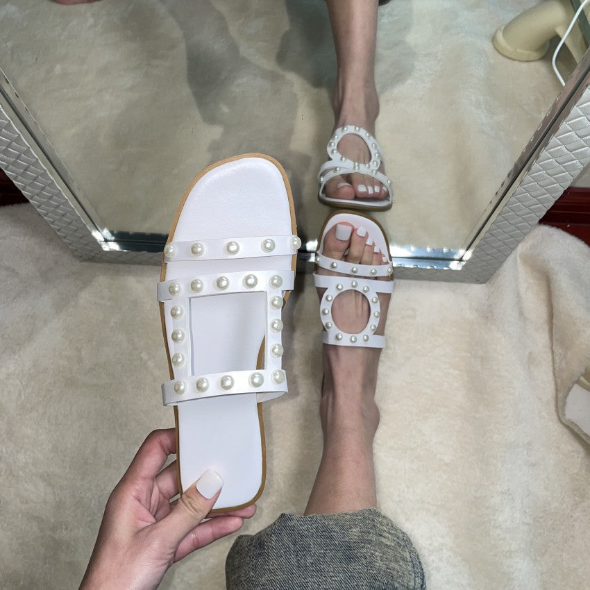 Easy Lace-Up Sandals