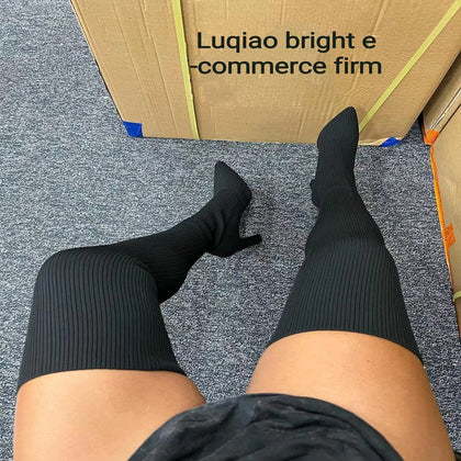 Relaxed Lug-Sole Boots