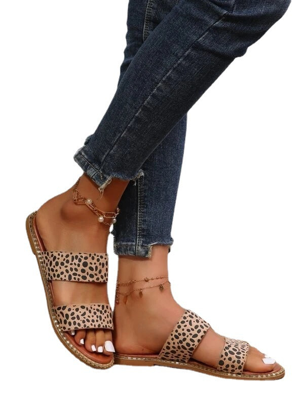 Relaxed Braided Sandals