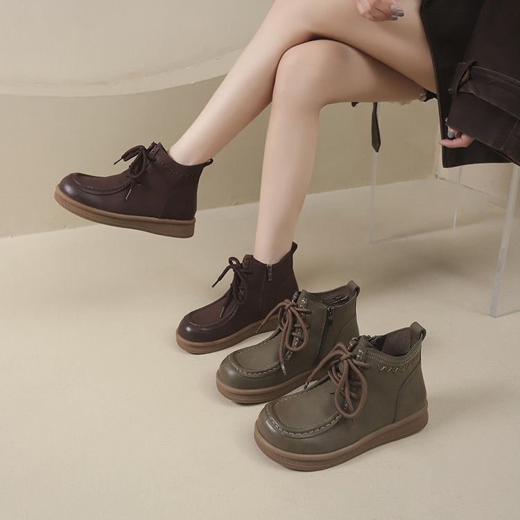 Timeless Lug-Sole Boots