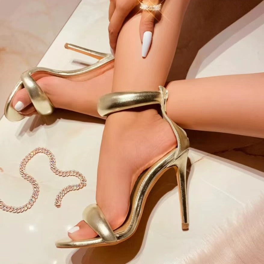 Sunny Lace-Up Sandals