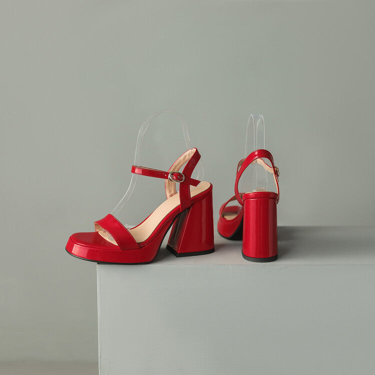 Weekend Cushioned Sandals