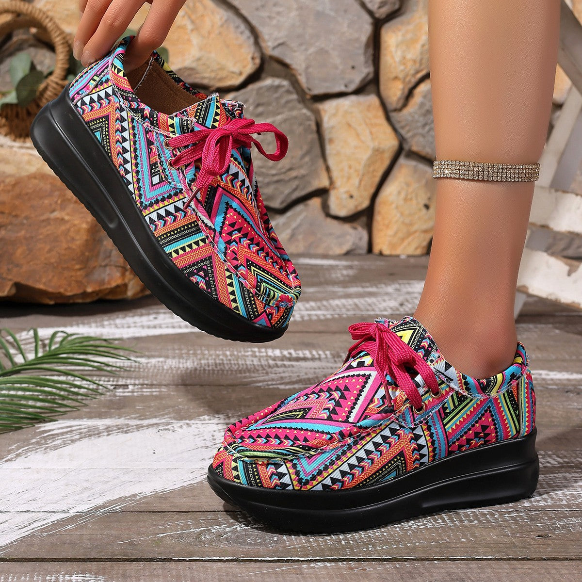 Light Raffia Sandals