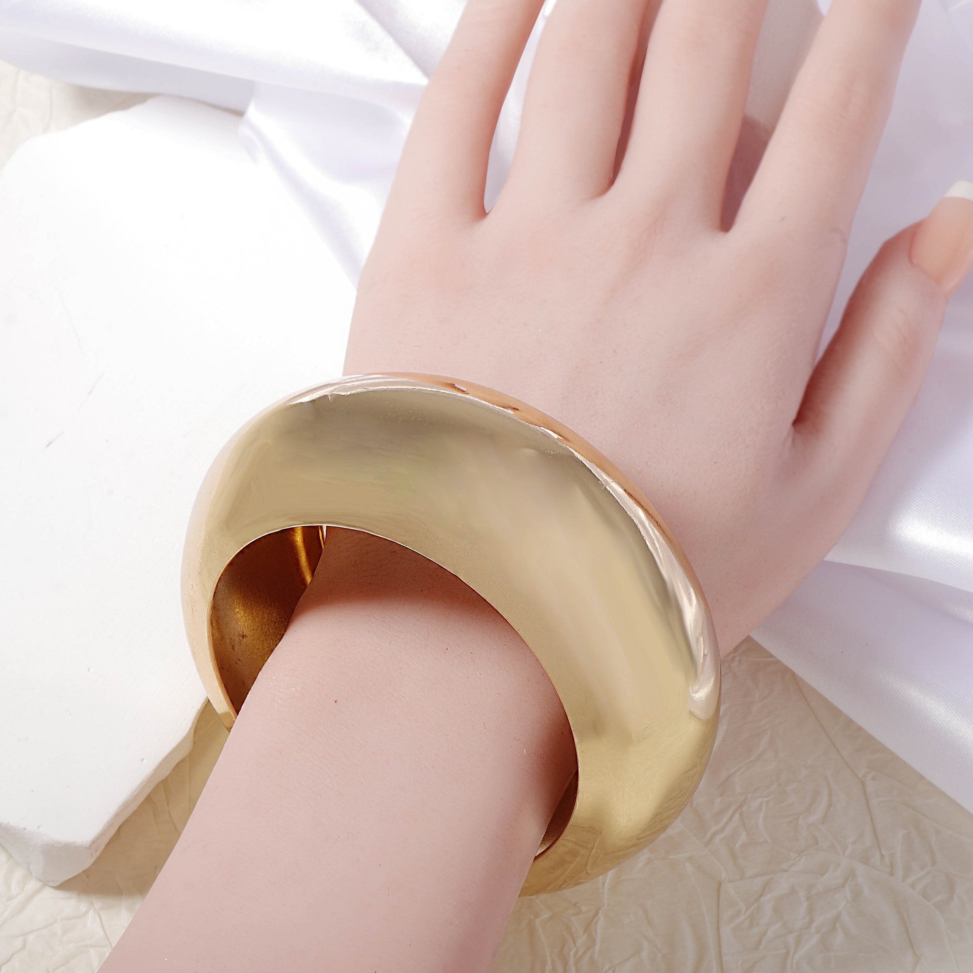 Easy Vintage Jewelry