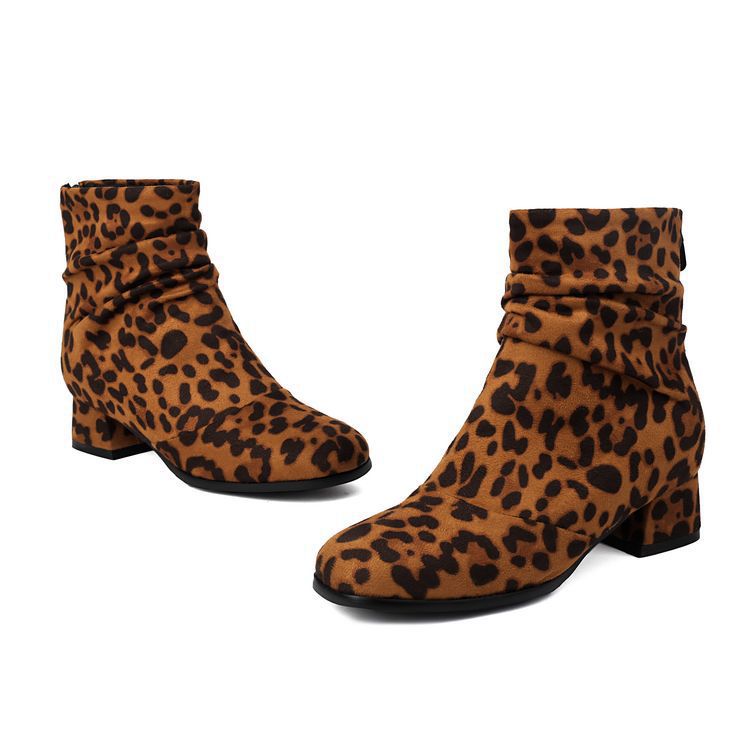 Casual Textured Boots