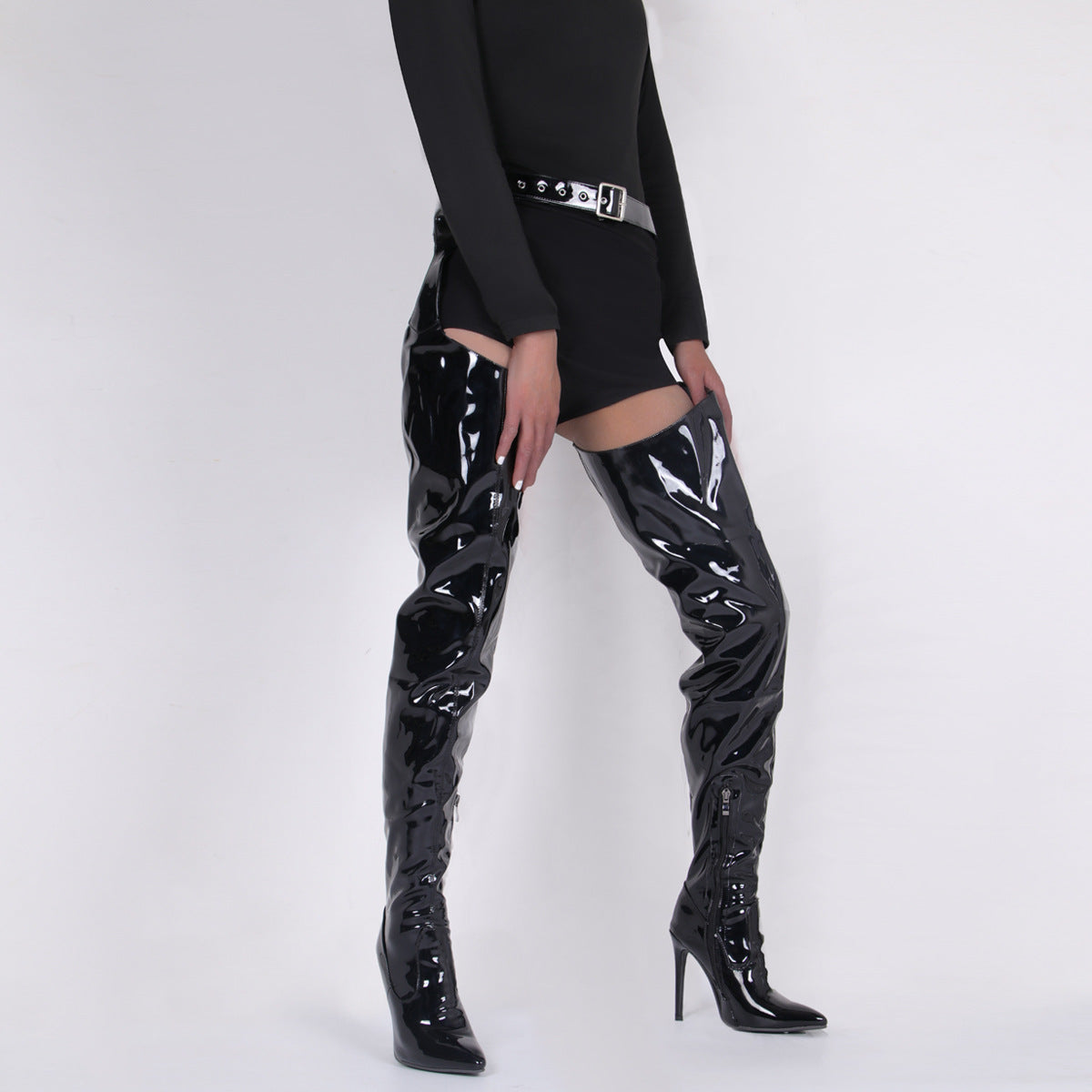Light Pointed Boots