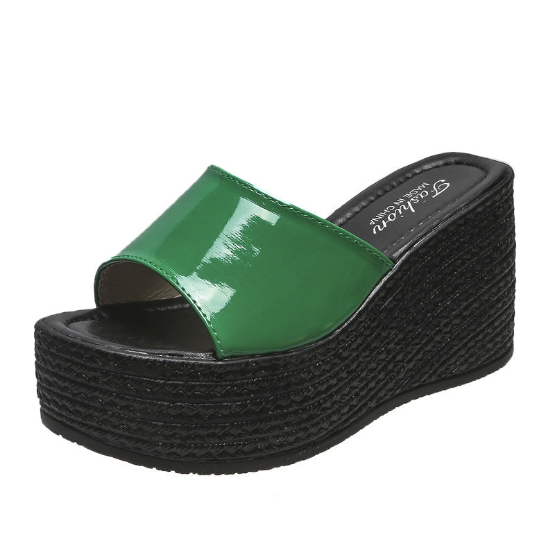 Vacation Raffia Sandals