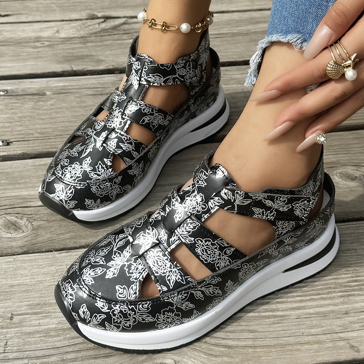 Soft Vacation Sandals