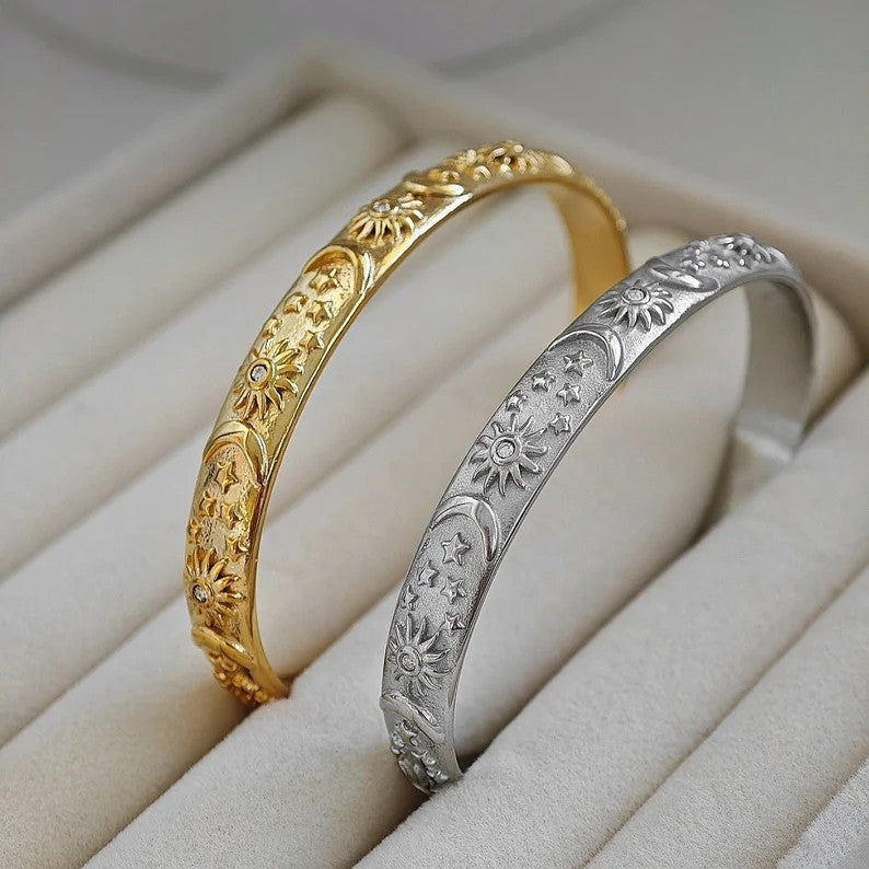 Simple Vintage Jewelry