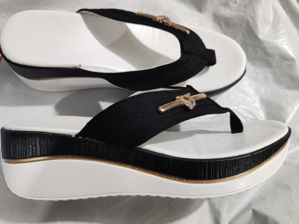 Everyday Classic Sandals