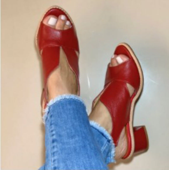 Relaxed Vacation Sandals