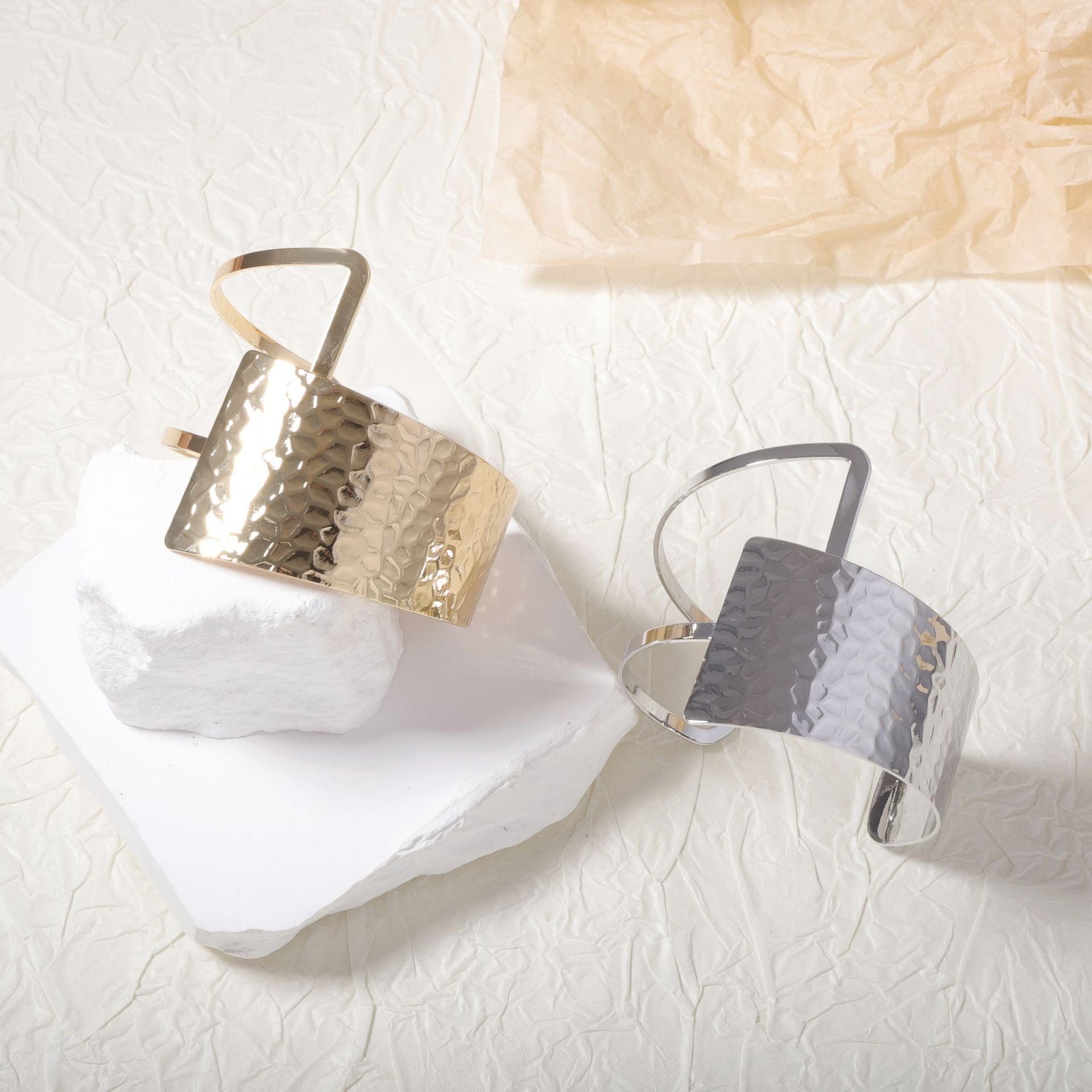 Light Romantic Jewelry