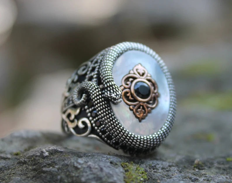 Elegant Vintage Jewelry