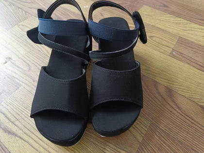 Sunny Strappy Sandals