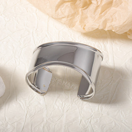 Graceful Woven Jewelry