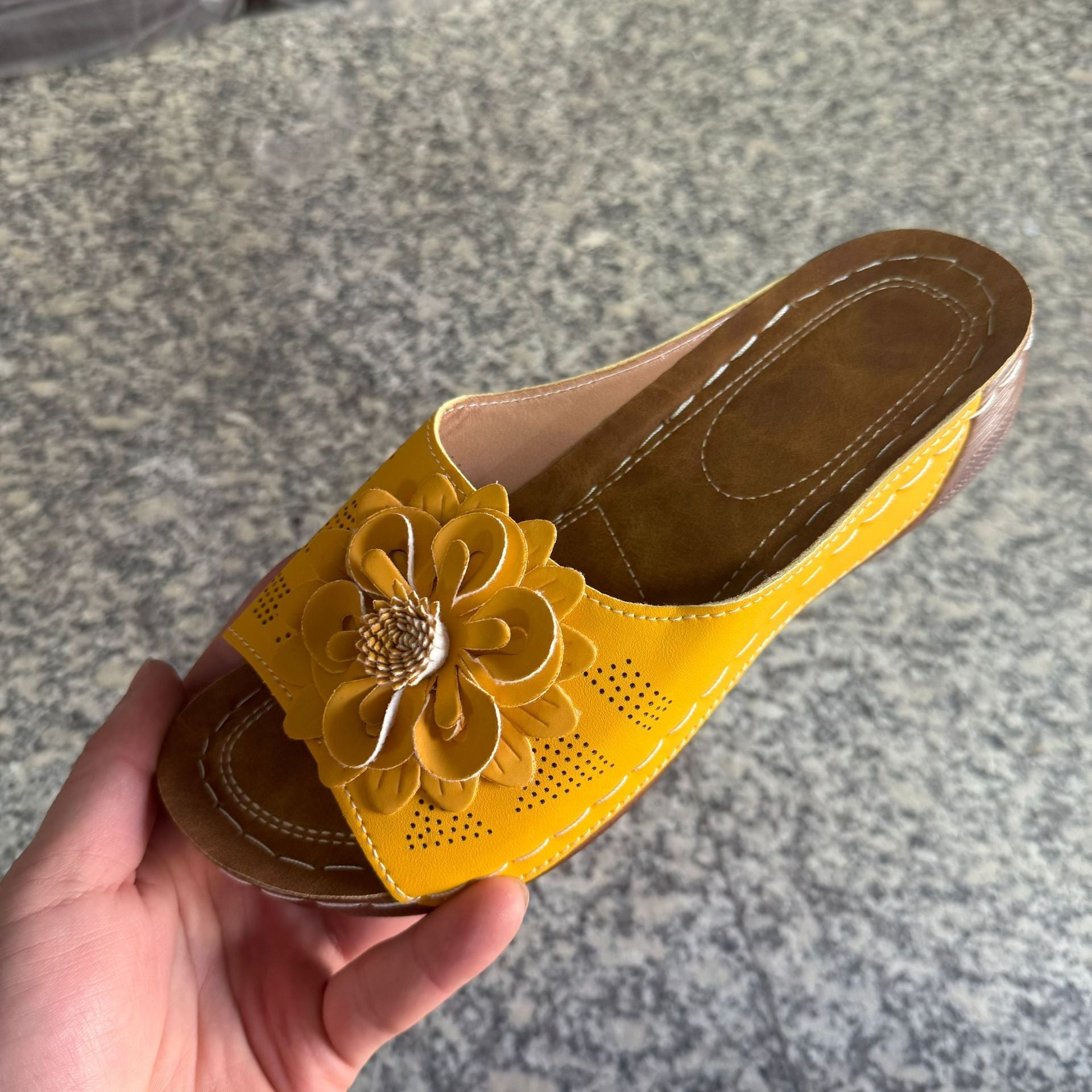 Relaxed Cushioned Sandals