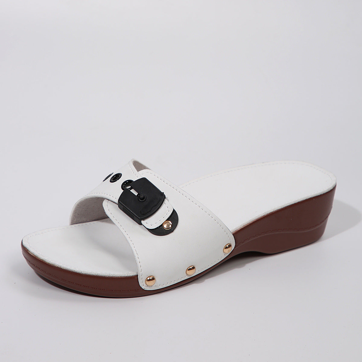 Fresh Lightweight Sandals