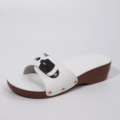 Fresh Lightweight Sandals