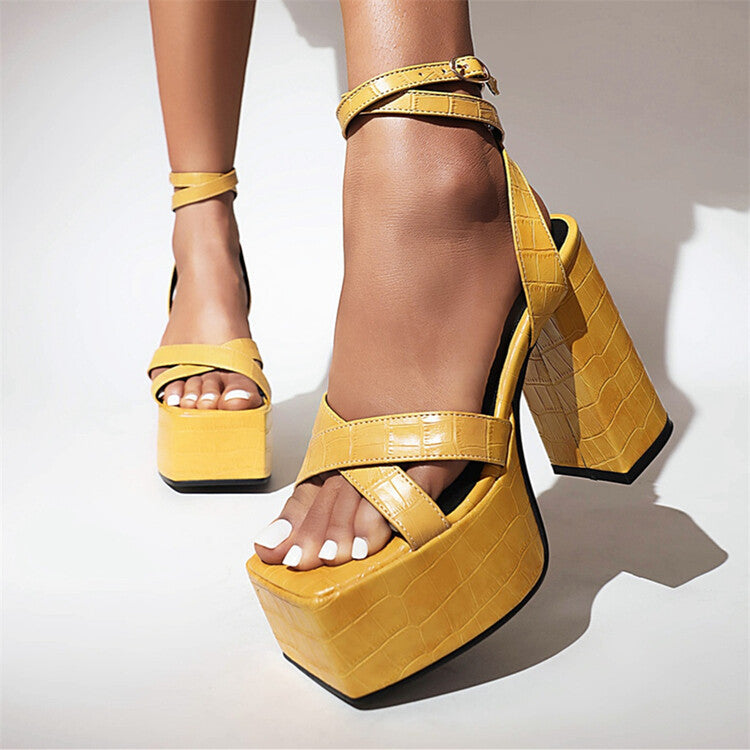 Sunny Woven Sandals