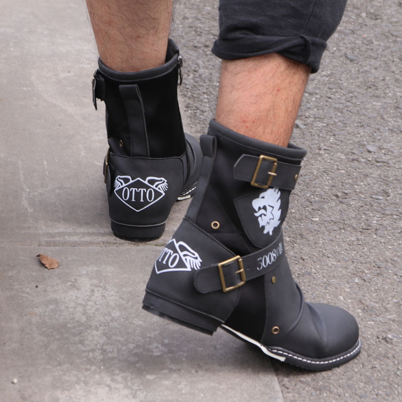 Relaxed Pointed Boots