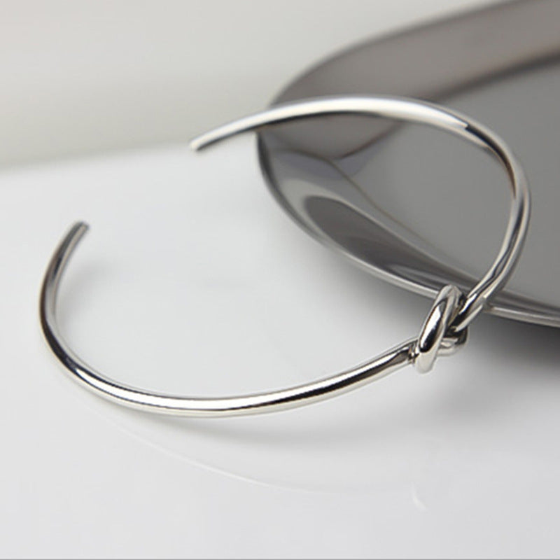 Modern Simple Jewelry