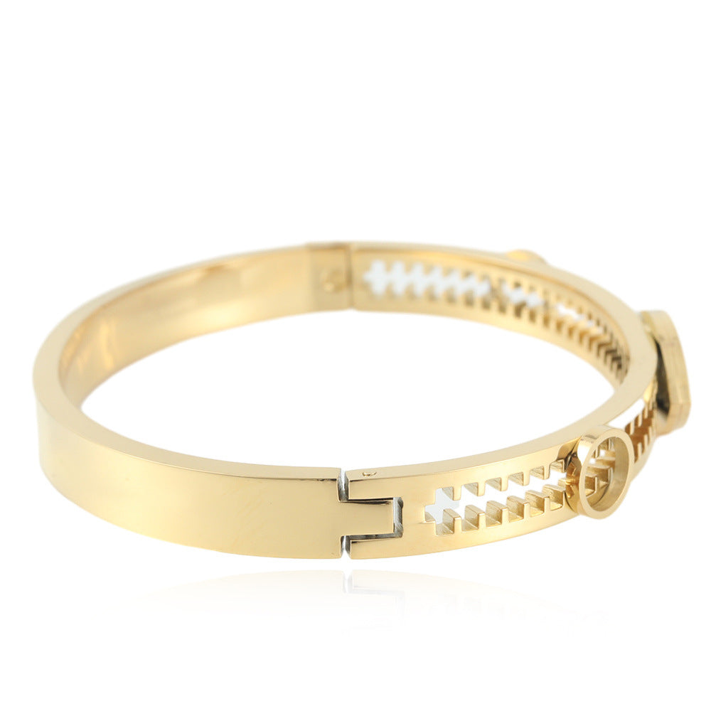 Classic Ring Jewelry