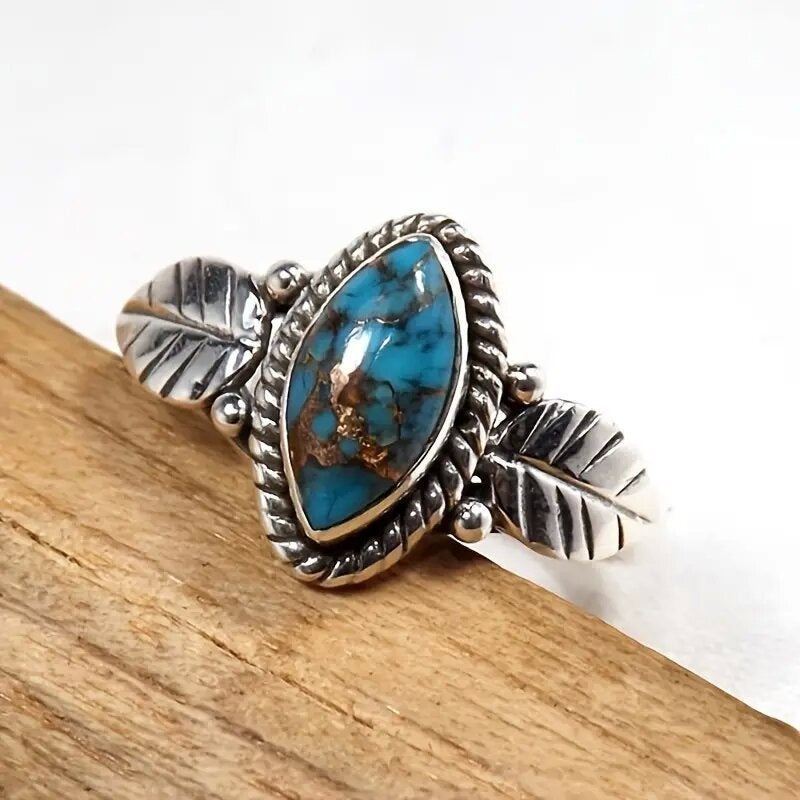 Graceful Minimal Jewelry