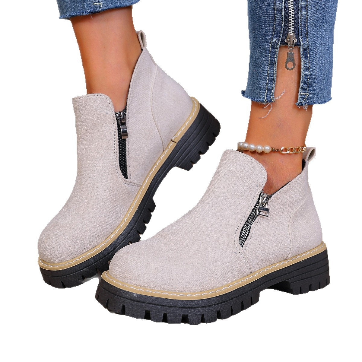 Minimal Classic Boots