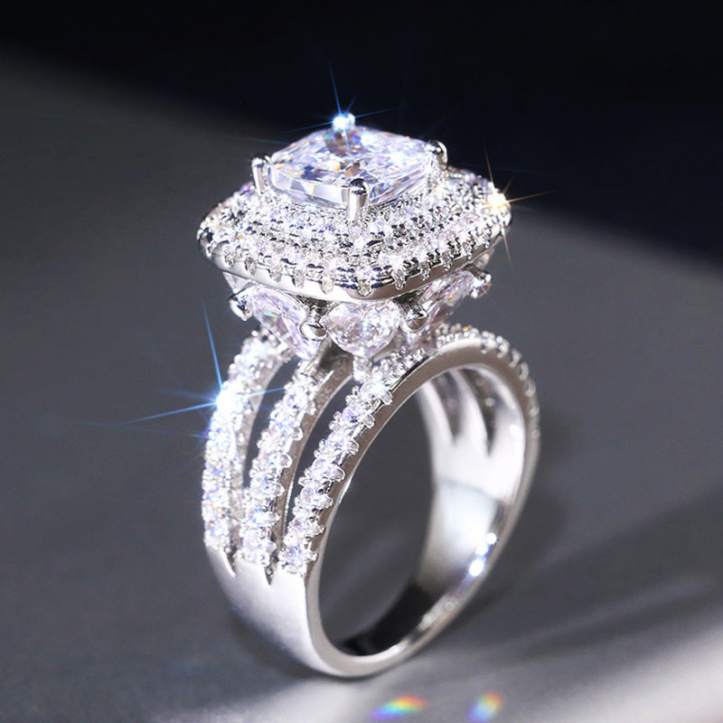 Modern Gold Jewelry