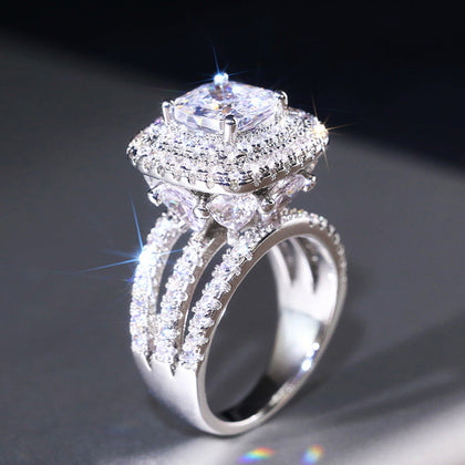 Modern Gold Jewelry