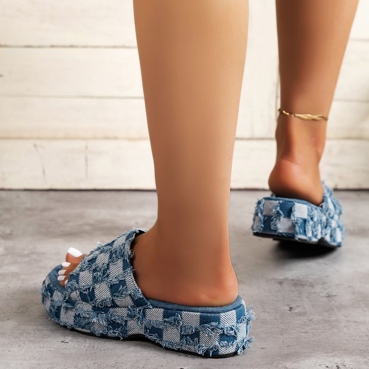 Brunch Soft Sandals